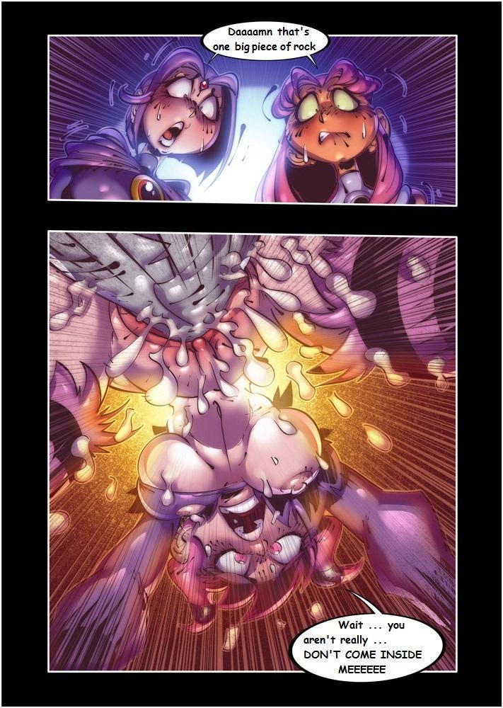 扶她星火摧毁了瑞雯的处女阴道 - Image 5