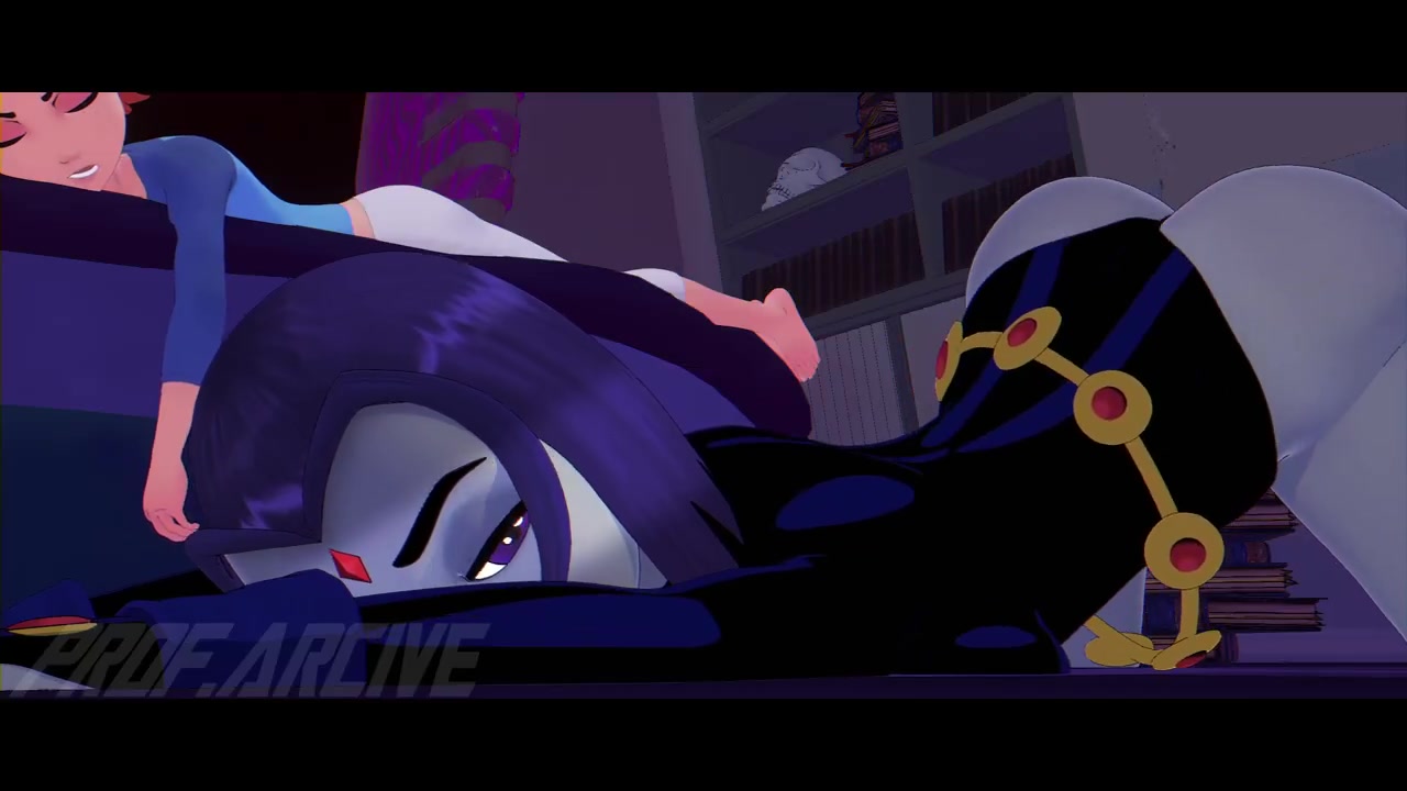 Raven agite son cul près de gwen endormie