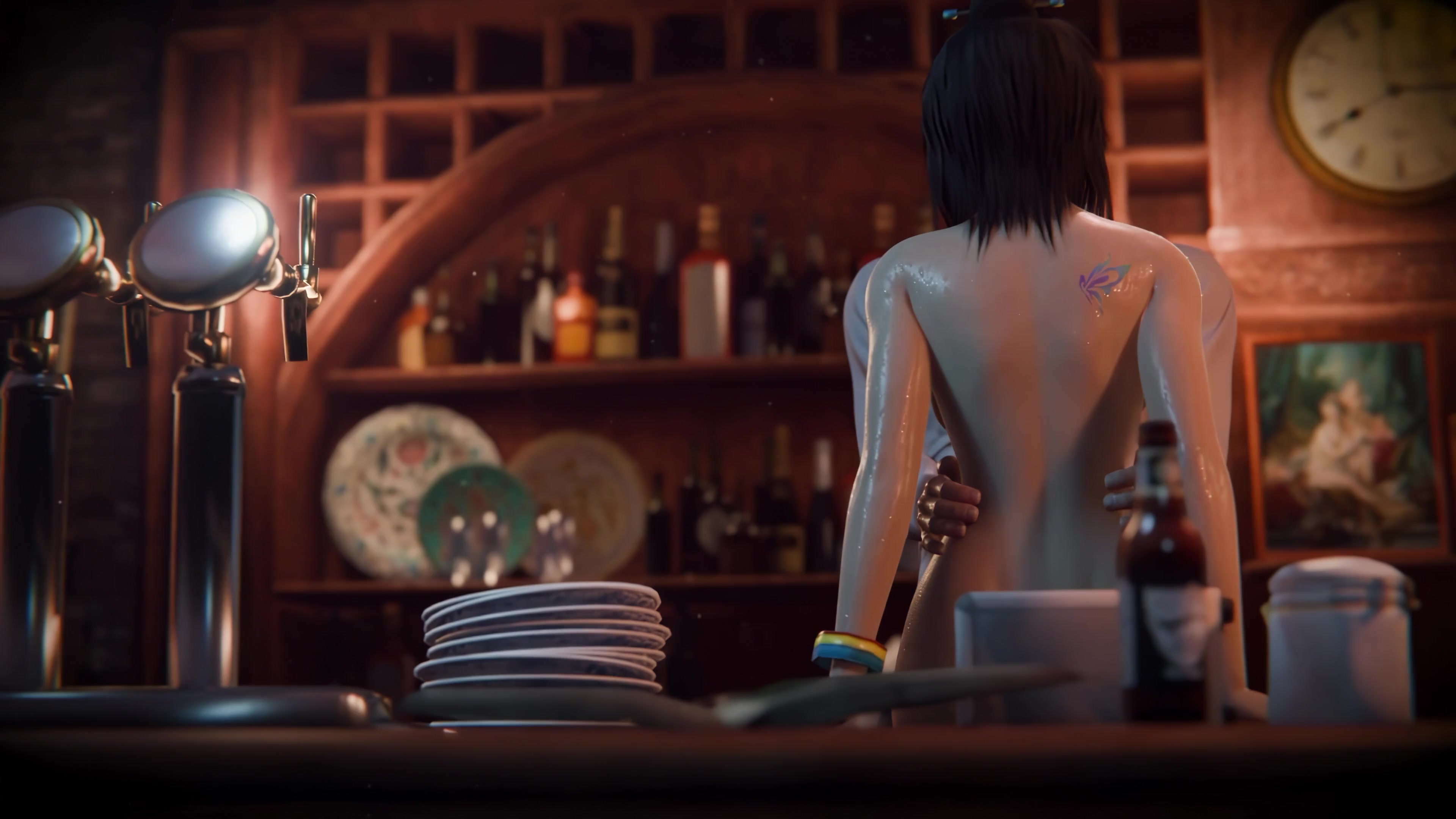 голая лебро стоит