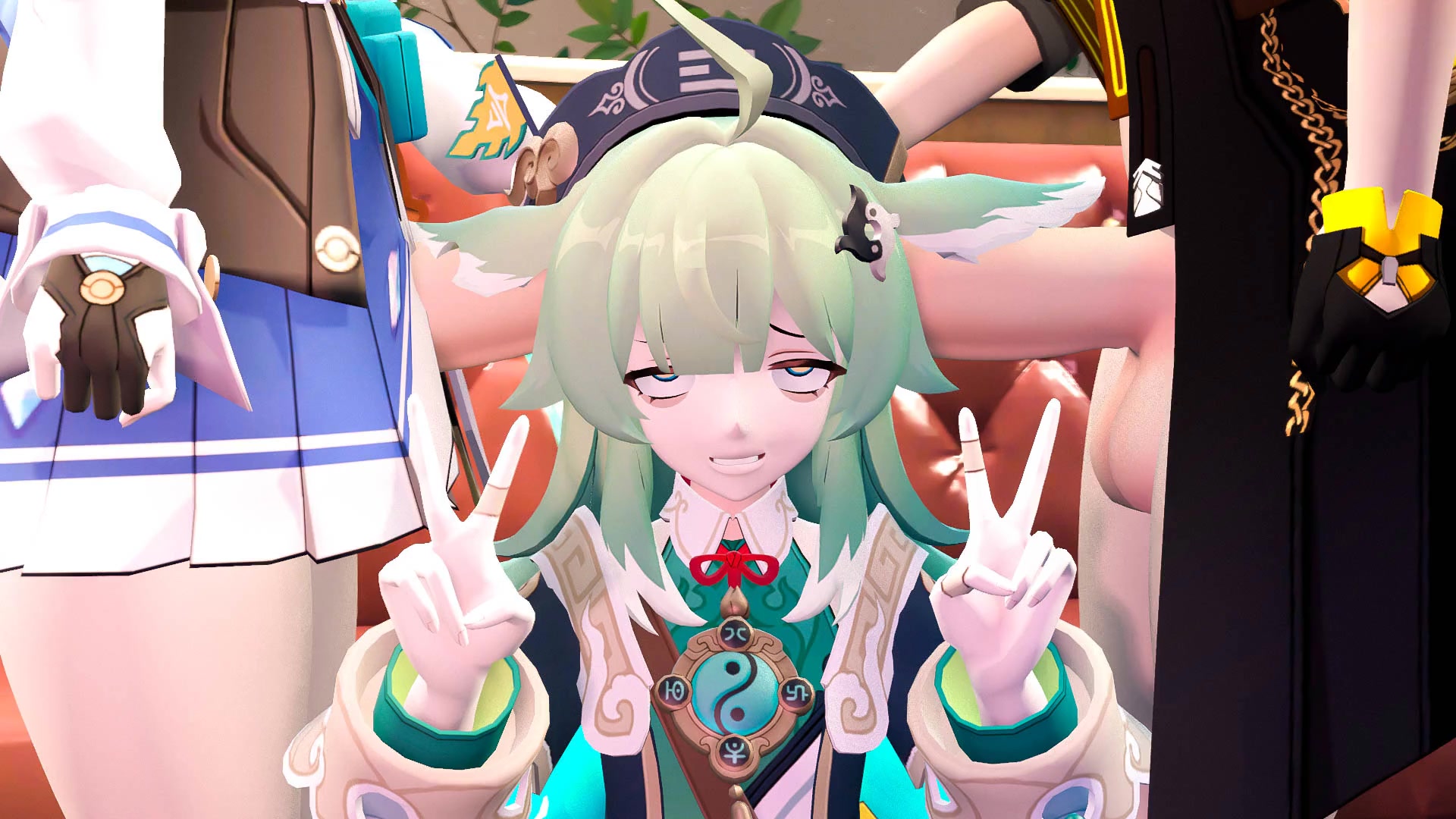 فتيات مدرسة هنتاي تينتاكل فوتاناري إيتشي نيك الأذن