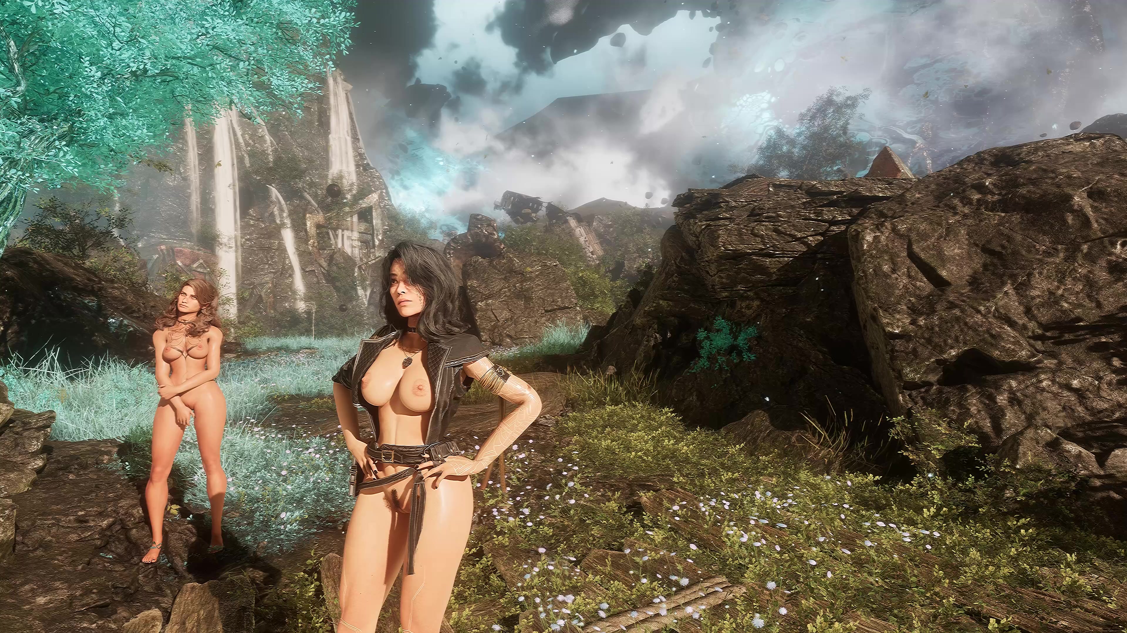 Lune and sciel get naked in the sun