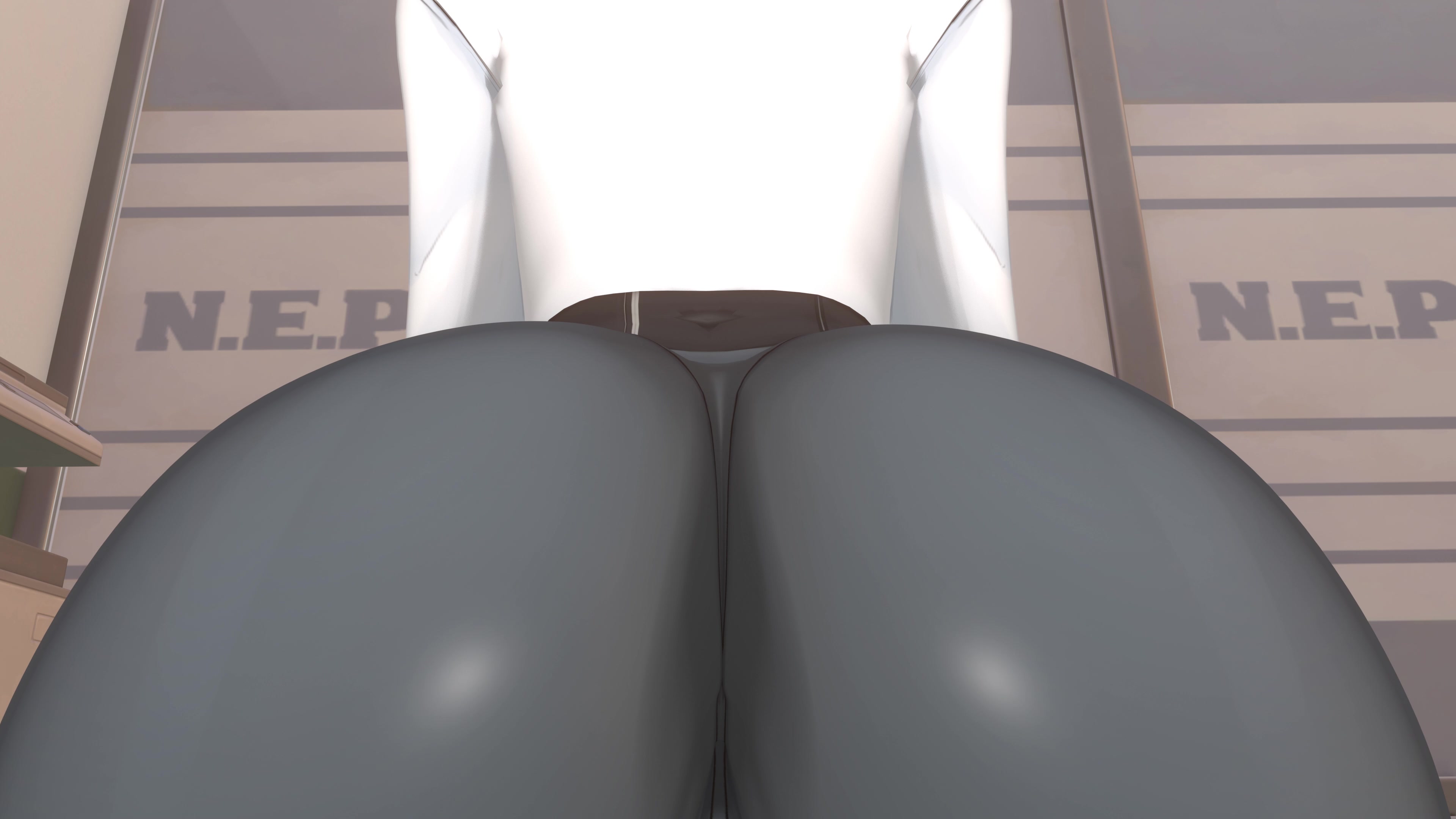 تريد تشو يوان أن تجلس عليها