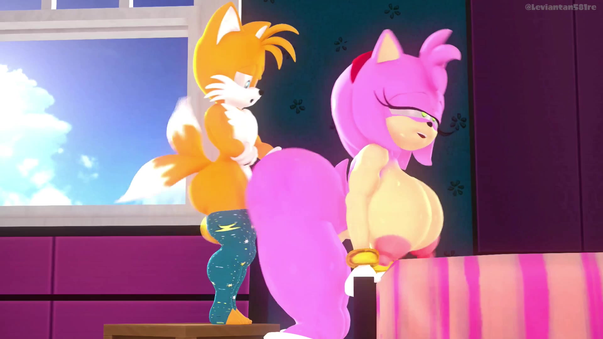 艾咪·罗斯变成扶她色色