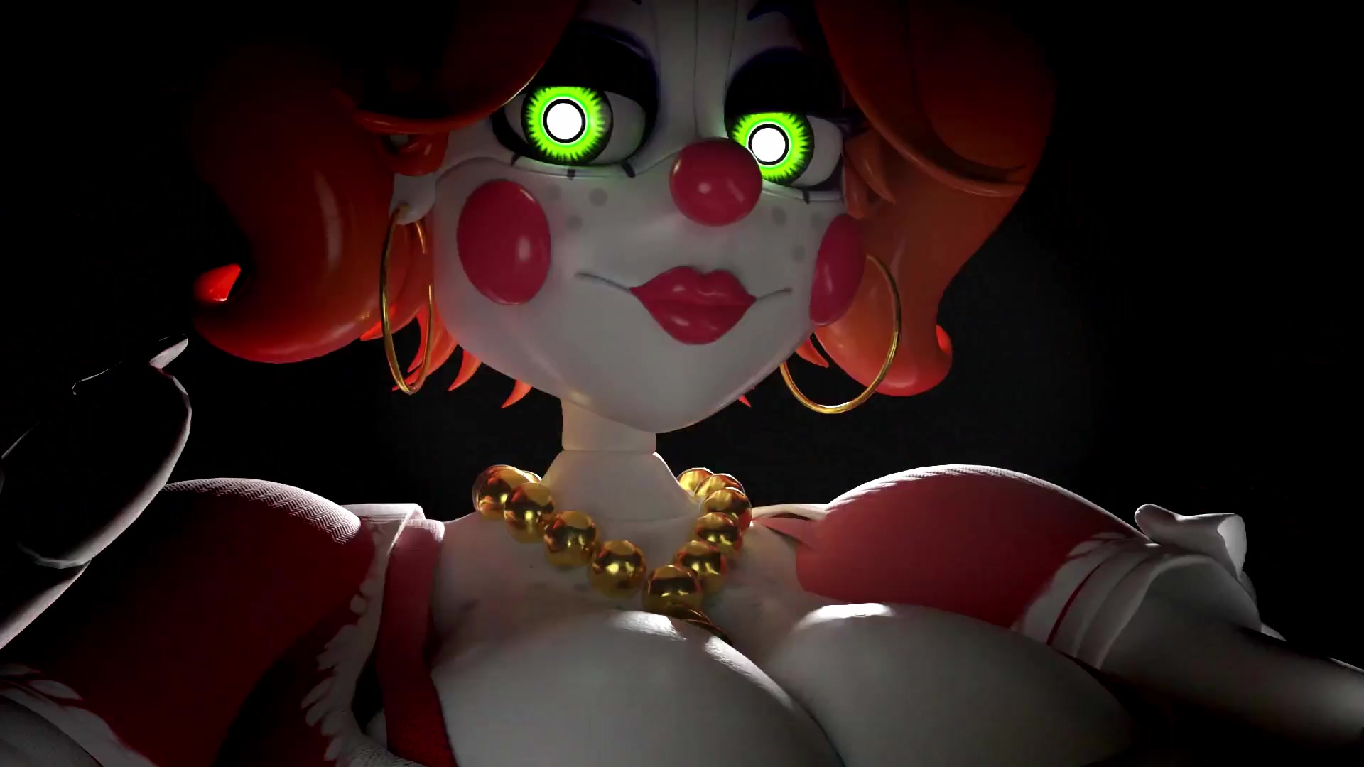 Bébé du cirque déchire ses vêtements