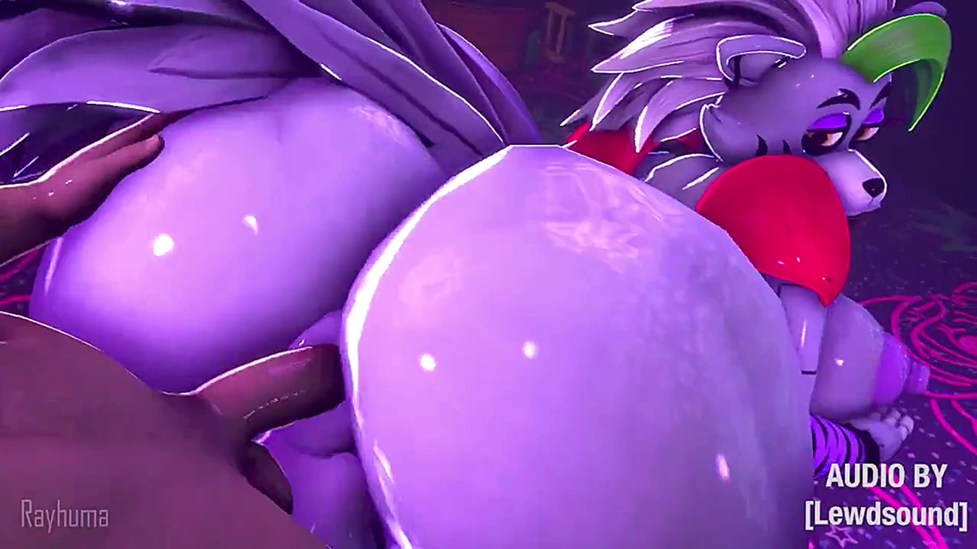 Roxanne futanari na pegada