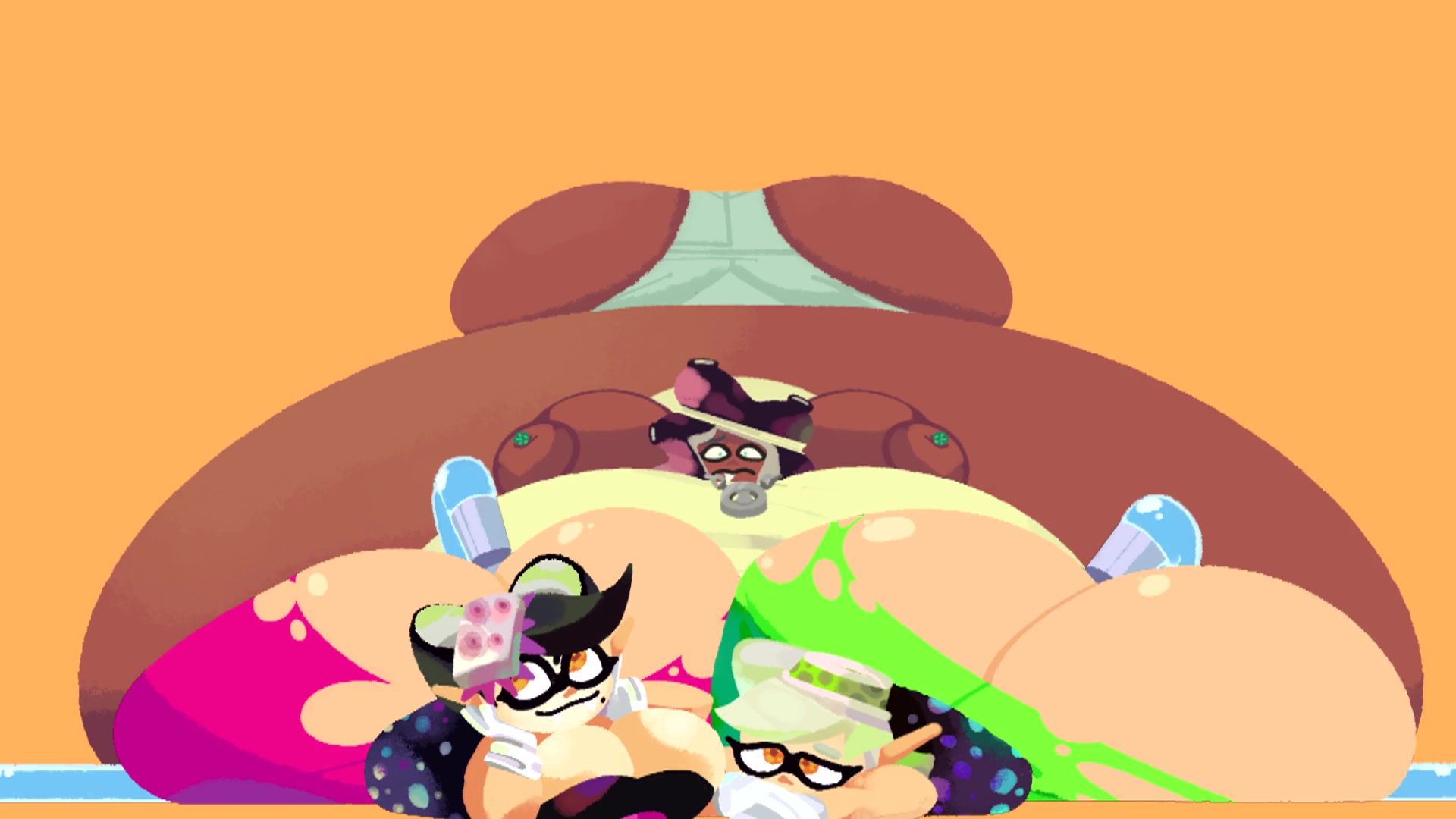 مارينا منتفخة من قبل أخوات السمك الحبار