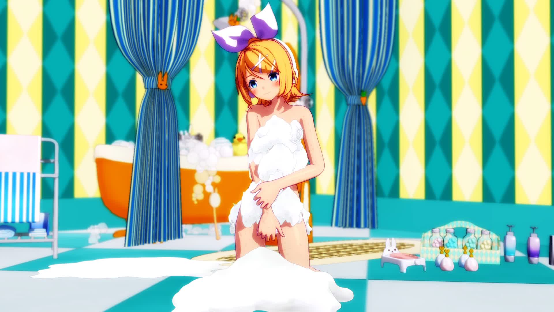 裸のアイドル凛がライブセクシー舞を演じる