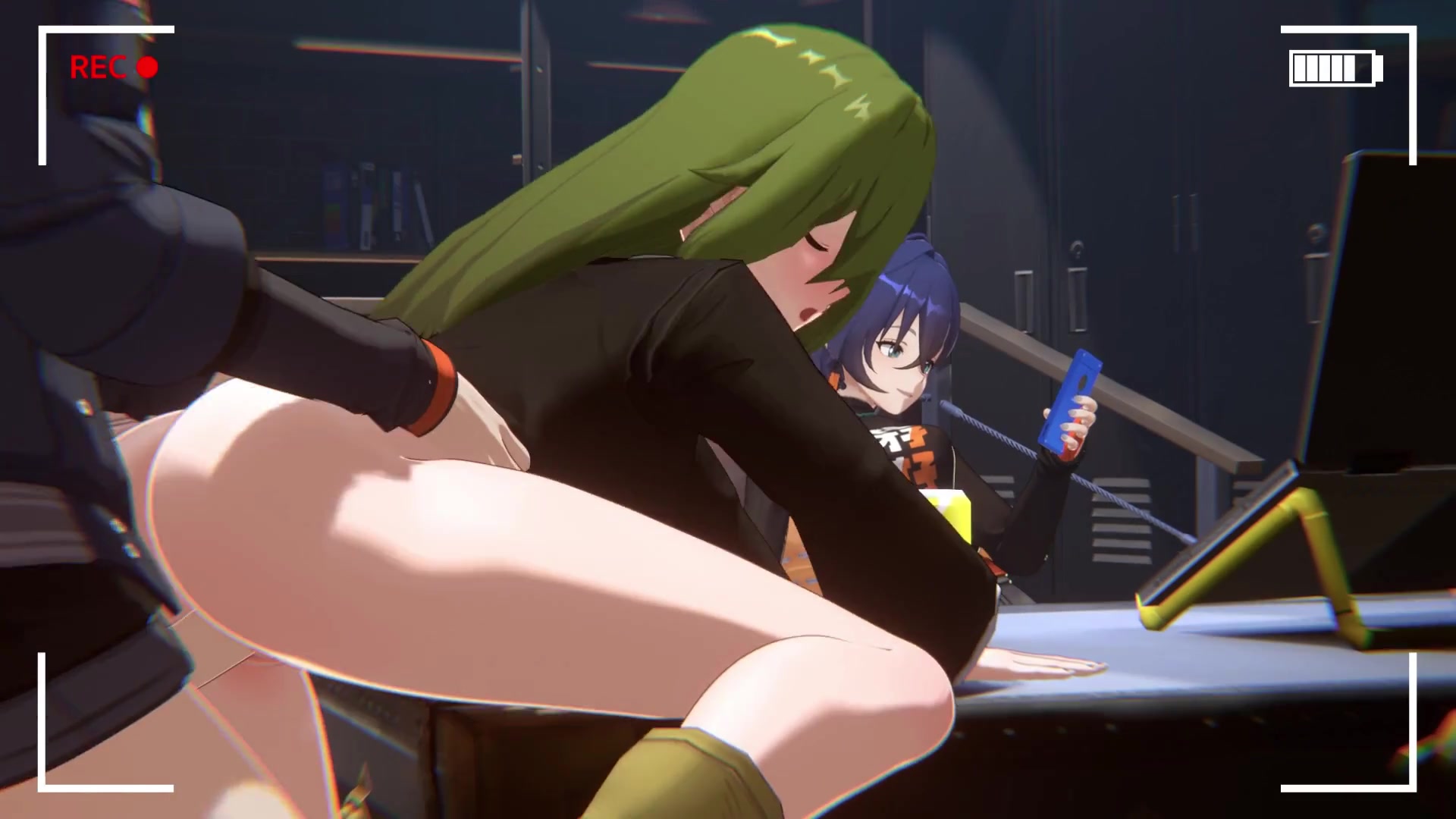 فينوس تتلقى صوتًا من التوأمين