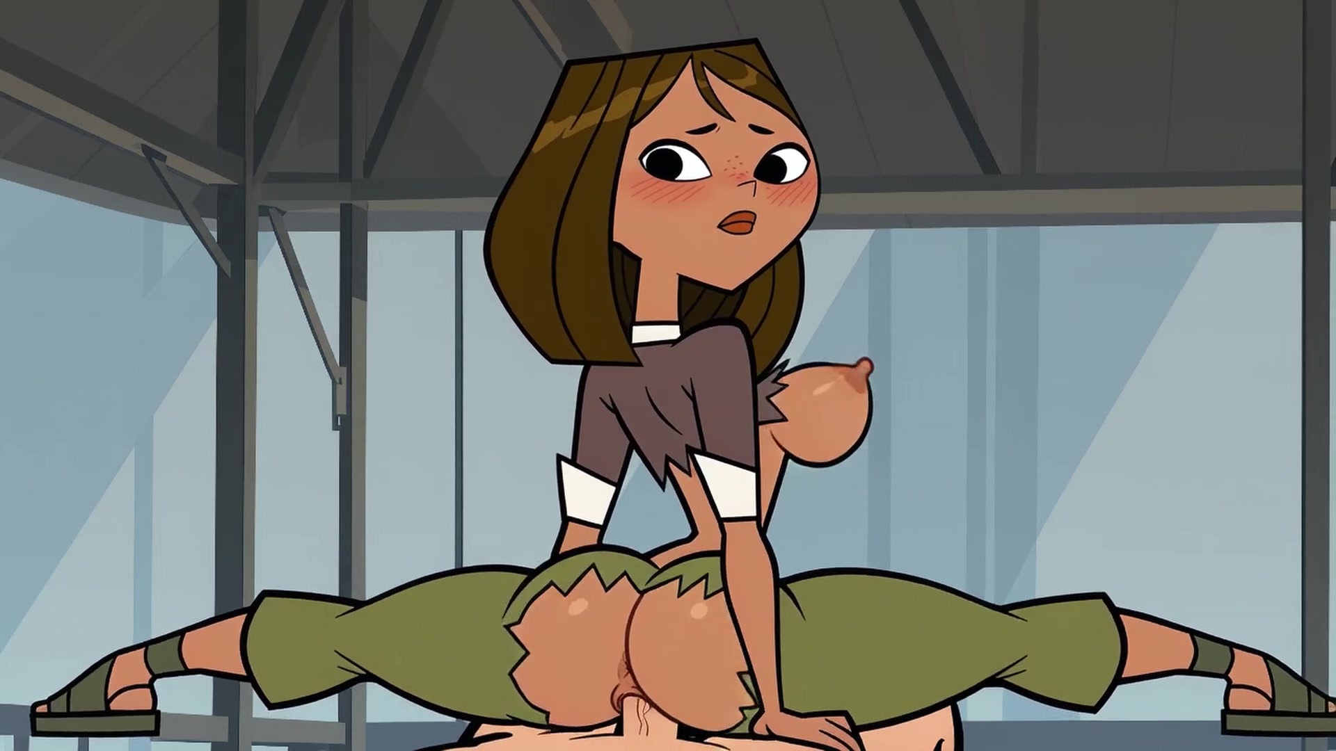 кортни балуется пошло