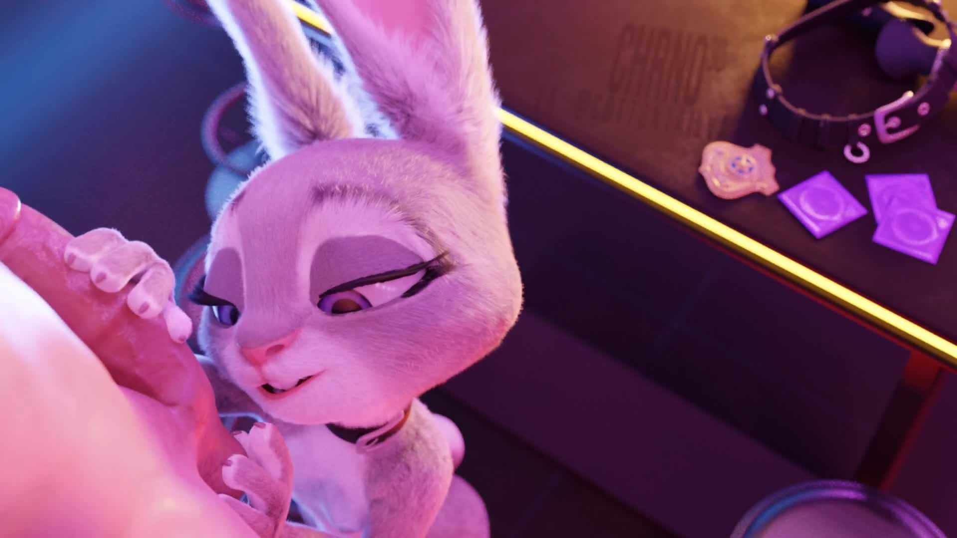 Judy hopps de zootopia suce une grosse bite pour un facial