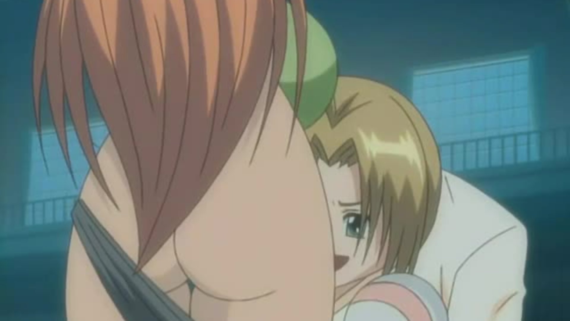 Princesa 69: colegial faz ginástica anal intensa à meia-noite