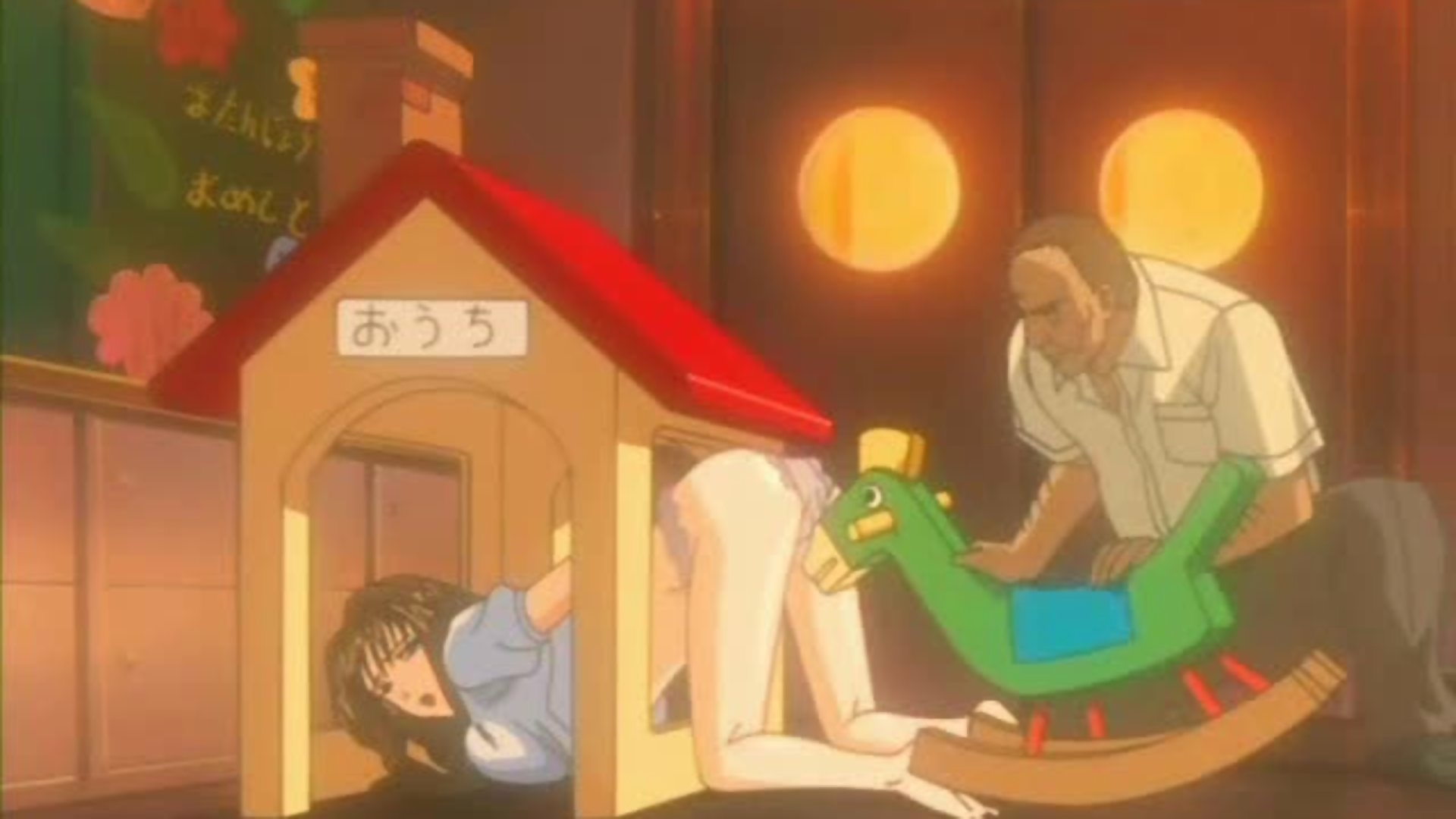 Esposa puta fodida no cu enquanto as mães assistem