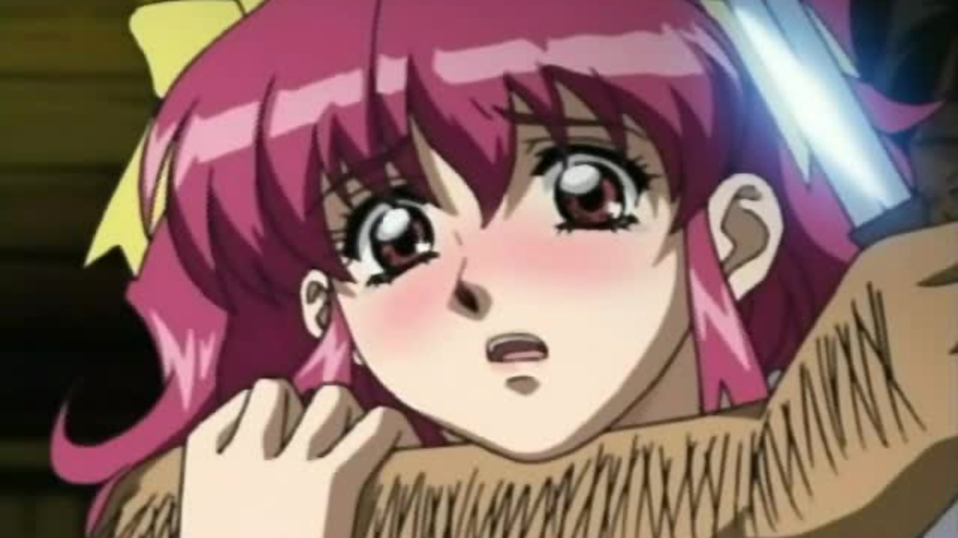 Adolescente duplamente penetrada observada por escravas amarradas